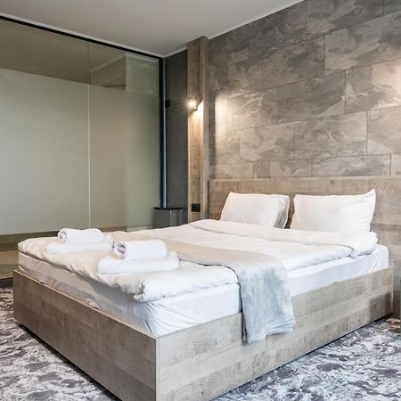Rcr Einstein Studios 2 София Экстерьер фото