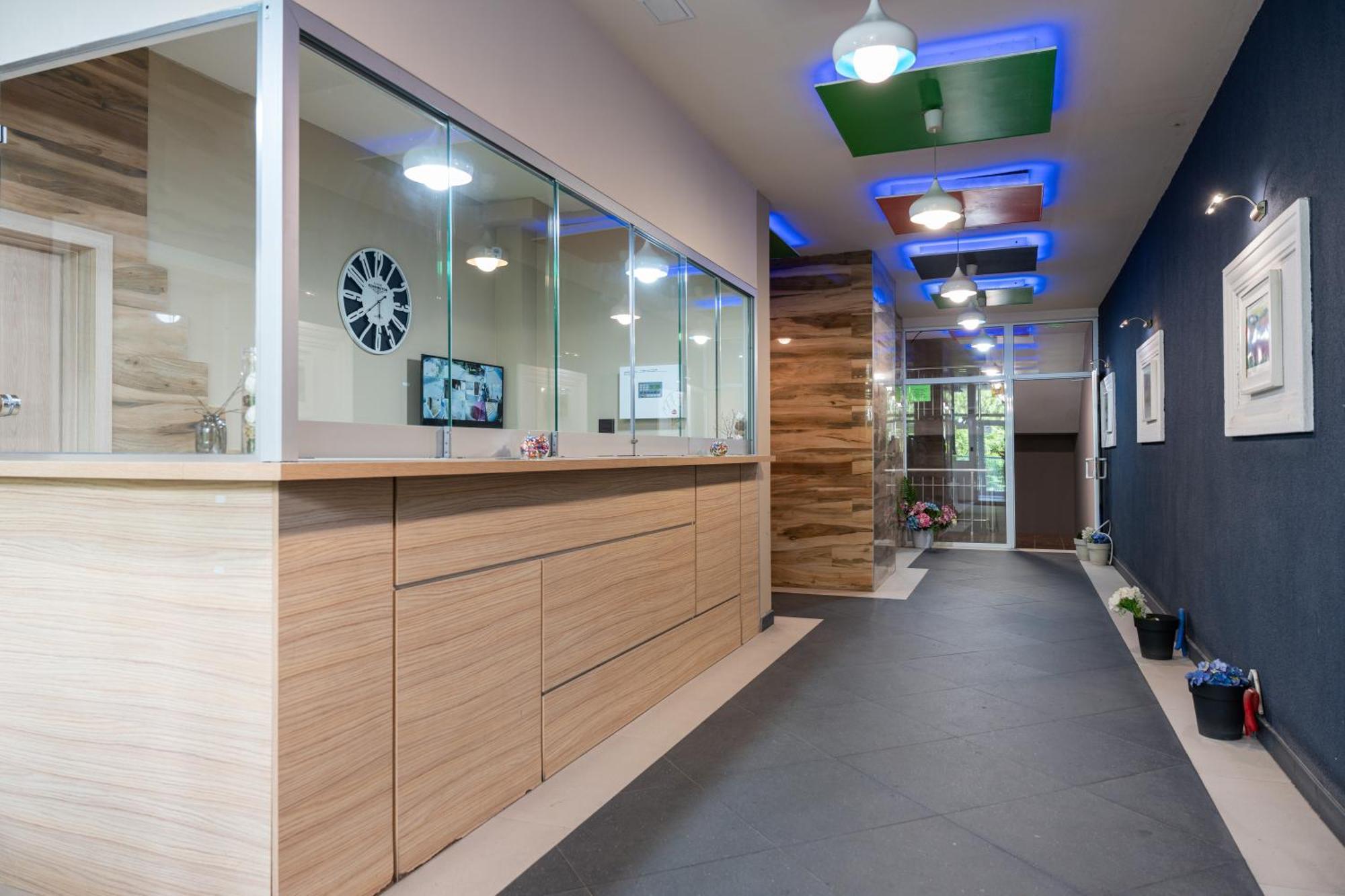Rcr Einstein Studios 2 София Экстерьер фото