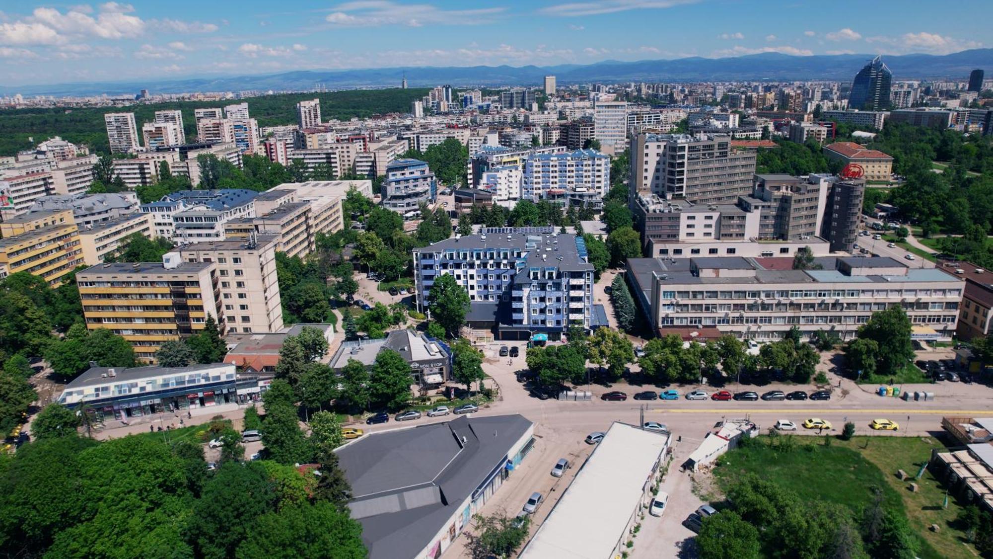 Rcr Einstein Studios 2 София Экстерьер фото